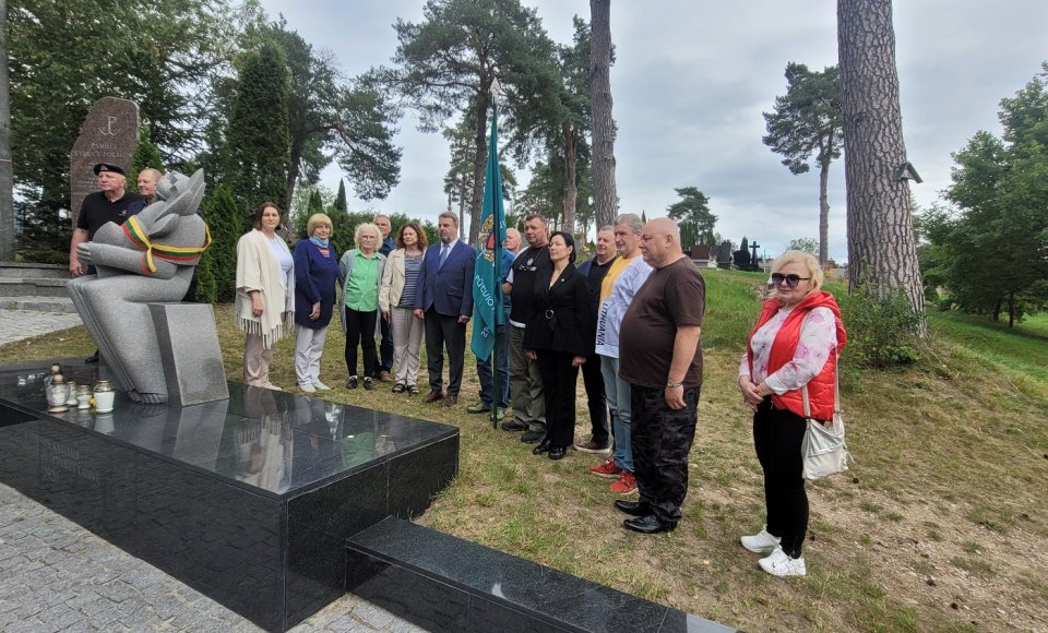 Beržininkų kapinėse pagerbti Lietuvos savanoriai